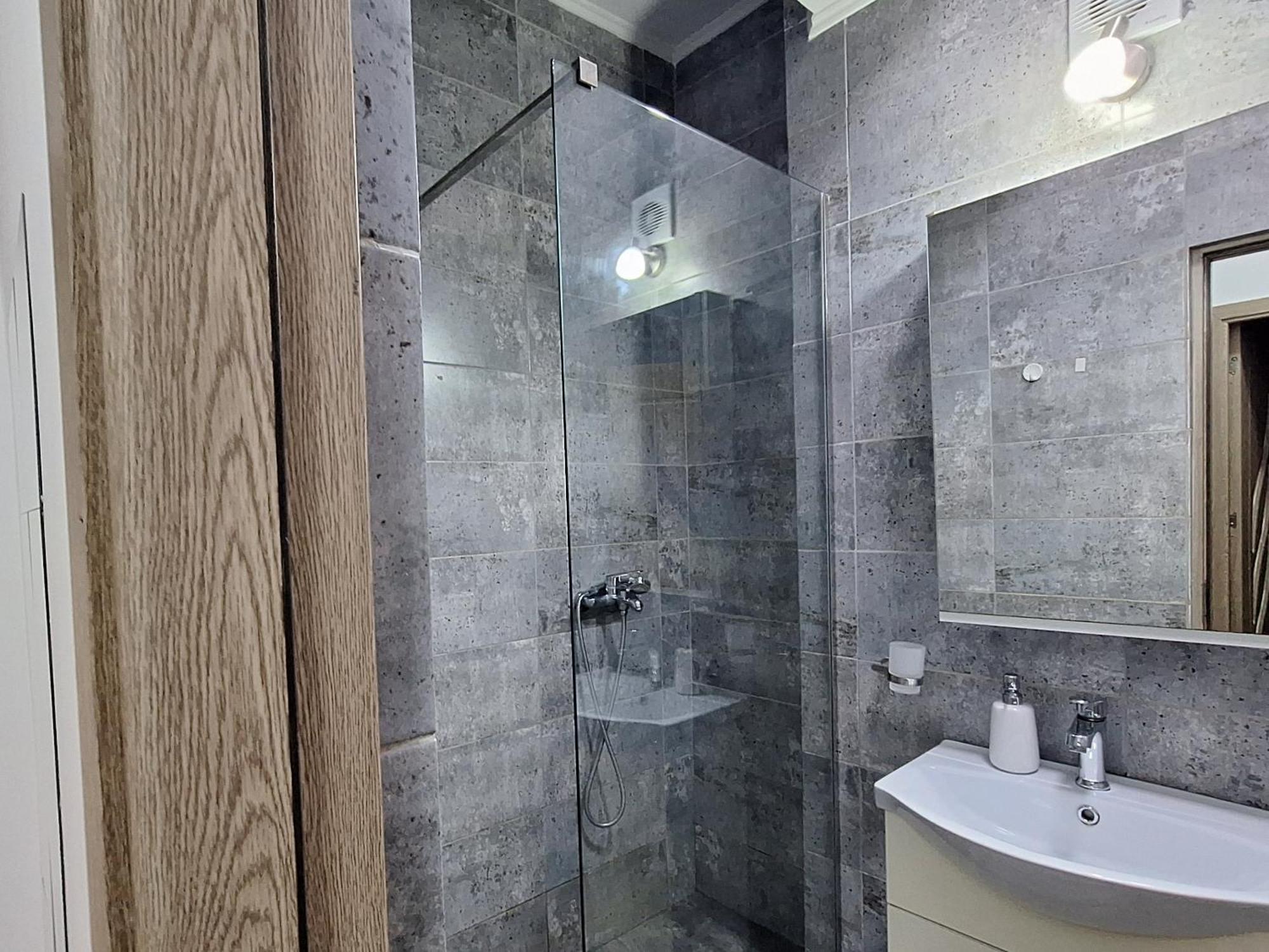 Moni Apartment Năvodari Екстериор снимка